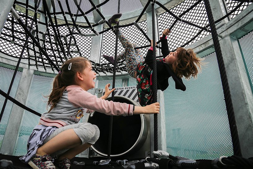 designboom-domino-park-play-08